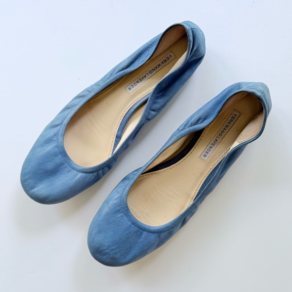 Vera Wang Lavendar Label Leather Ballet Flats in Blue Shimmer Size 8 - Picture 2 of 16